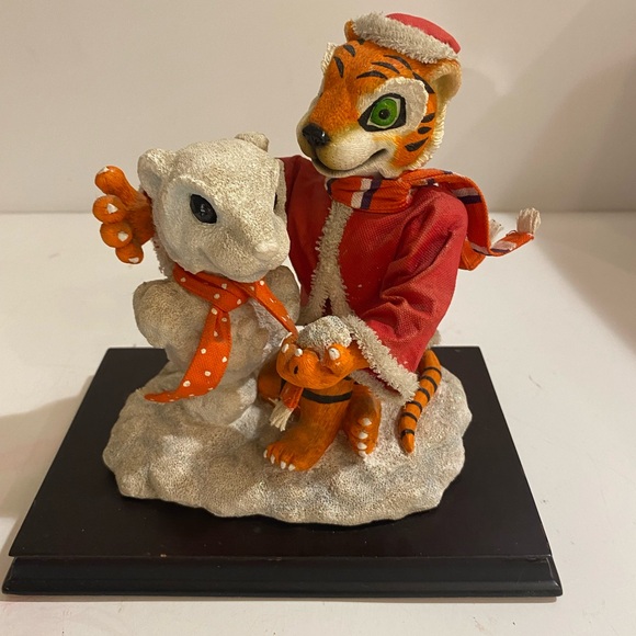 2002 Slavic Treasures “Mascot & Snowman” with Clothic Accents (DI) - Picture 7 of 13